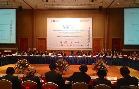 В Ханое открылся ежегодный вьетнамский бизнес-форум 2014 - ảnh 1